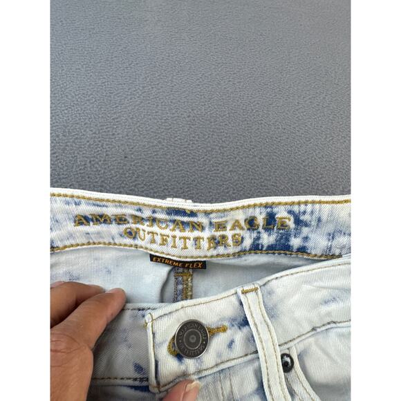 American Eagle Jeans Mens 29x32 Blue Skinny‎ Light Wash Stretch Distressed FLAW - Picture 4 of 9